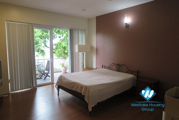 Stunning house for rent on Ngoc Thuy, Long Bien, Hanoi